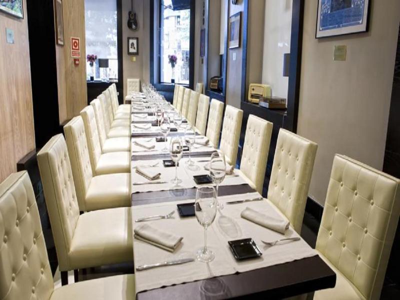 Eurostars Gran Via Ξενοδοχείο Γρανάδα Εξωτερικό φωτογραφία Restaurant interior